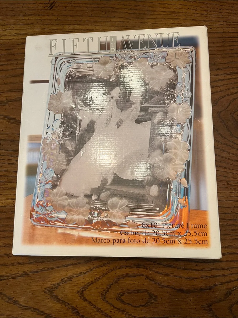Fifth Avenue‎ Natalie Floral Glass 8x10 Picture Frame, new